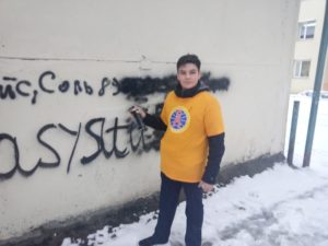 kiY9g0KuZU8